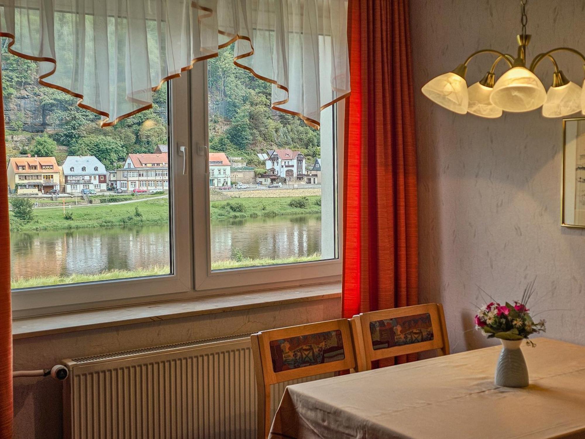 Ferienappartements Elbaussicht - Krippen Bad Schandau Dış mekan fotoğraf